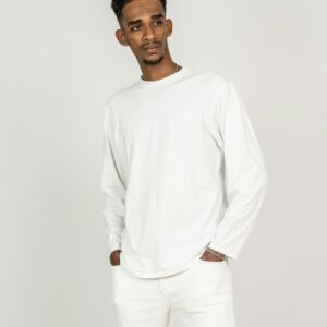 تيشيرت ابيض بكم طويل